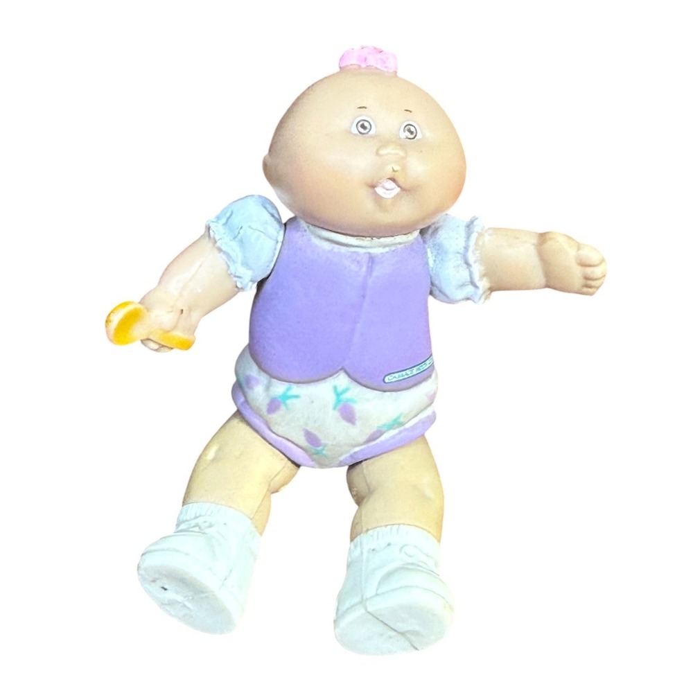 Vintage 1984 Cabbage Patch Kids PVC Figurine Girl Purple Outfit Yellow Rattle